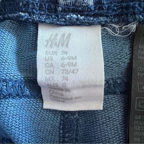 H&M Baby 6-9 Mo Acid Wash Stretchy Jeggings Jeans - Picture 6 of 7